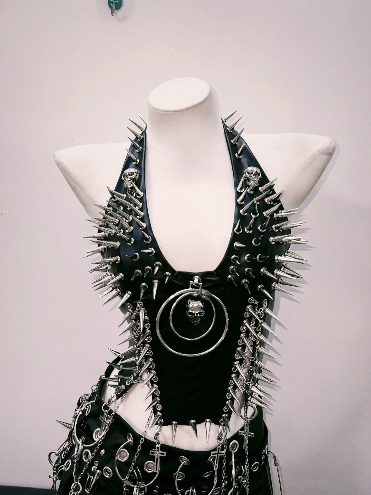 bustier top y2k fashion y2k clothes y2k crop top gothic clothes y2k top Rivets Tank Tops Skull top vintage tops gothic tank tops