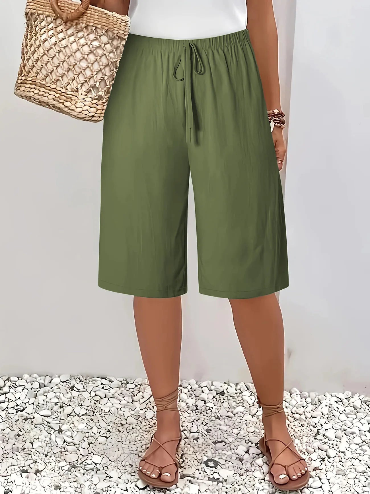 Cross border European and American women's clothing Amazon women's casual fashion solid color five quarter pants mid pants